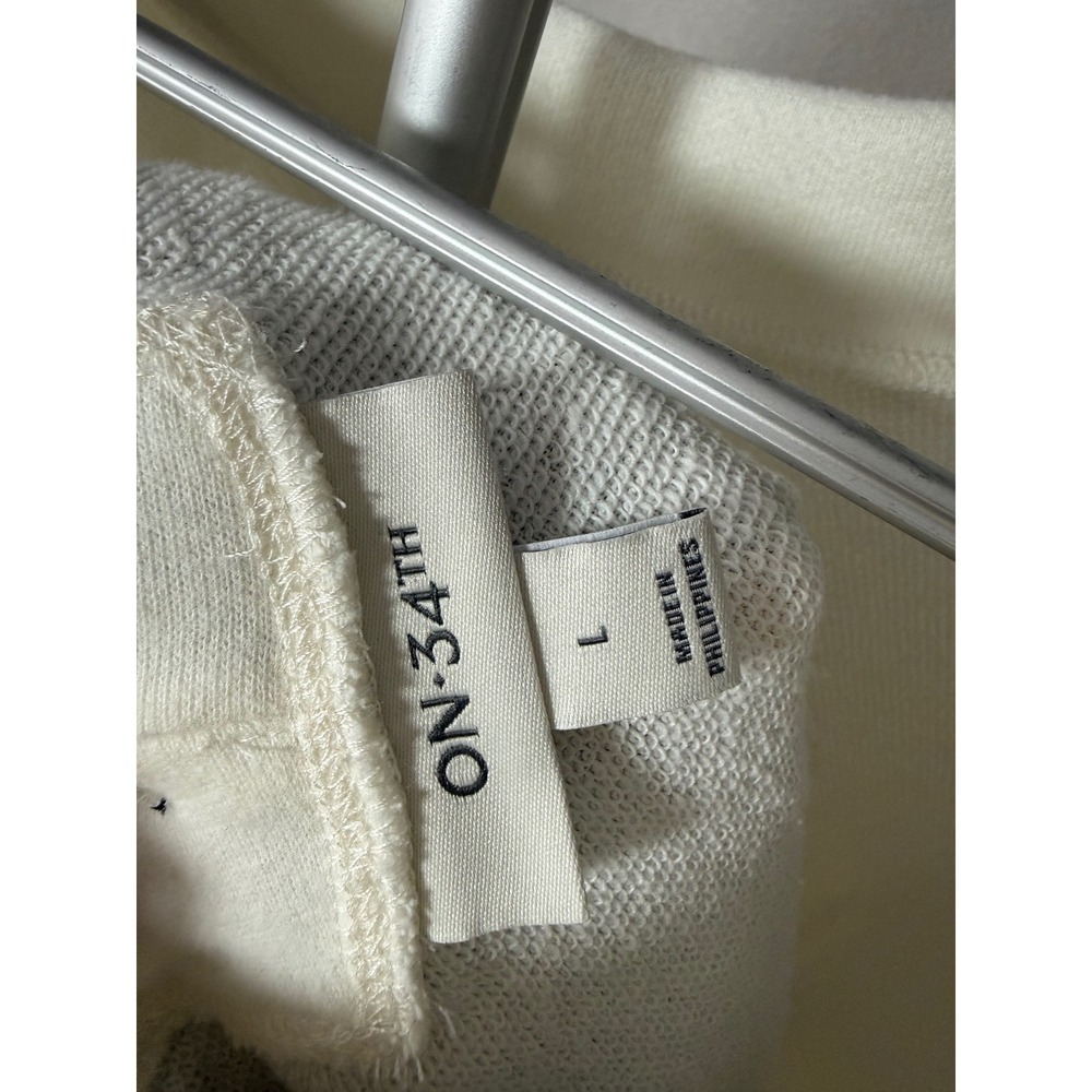 ON-34TH Womens Cream Sweatshirt Oversized Black Back Bow Pullover Large - Picture 7 of 10